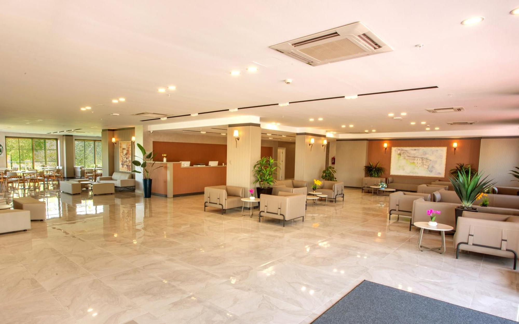 First Joy Hotel Trebizonda Exterior foto