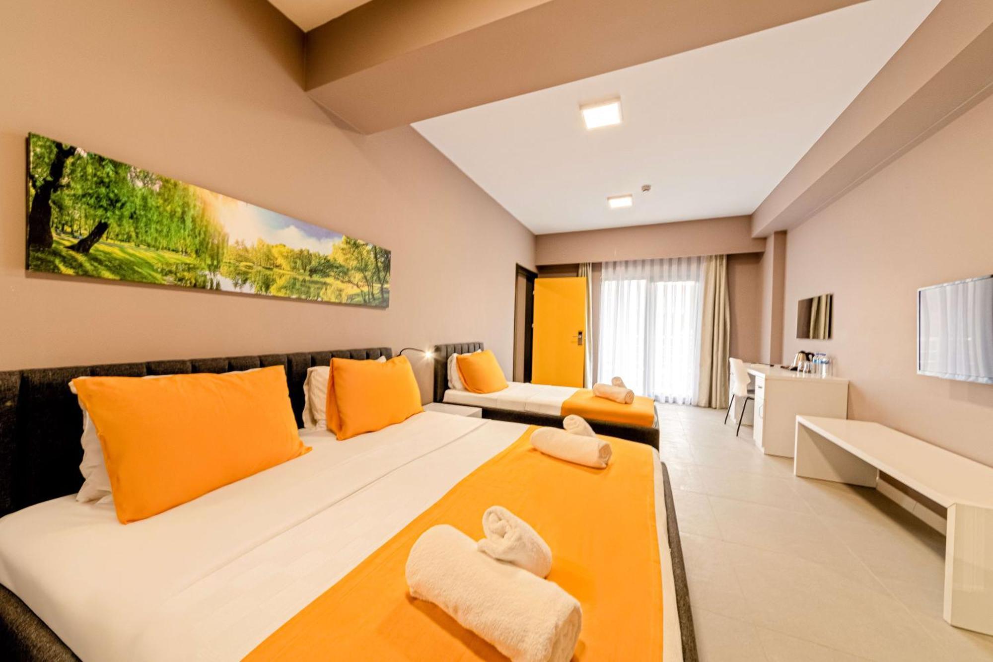 First Joy Hotel Trebizonda Exterior foto